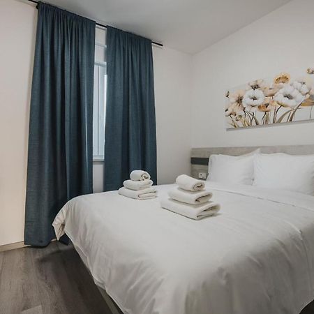 Ashka Vista Mare Apartment Umag Exterior foto